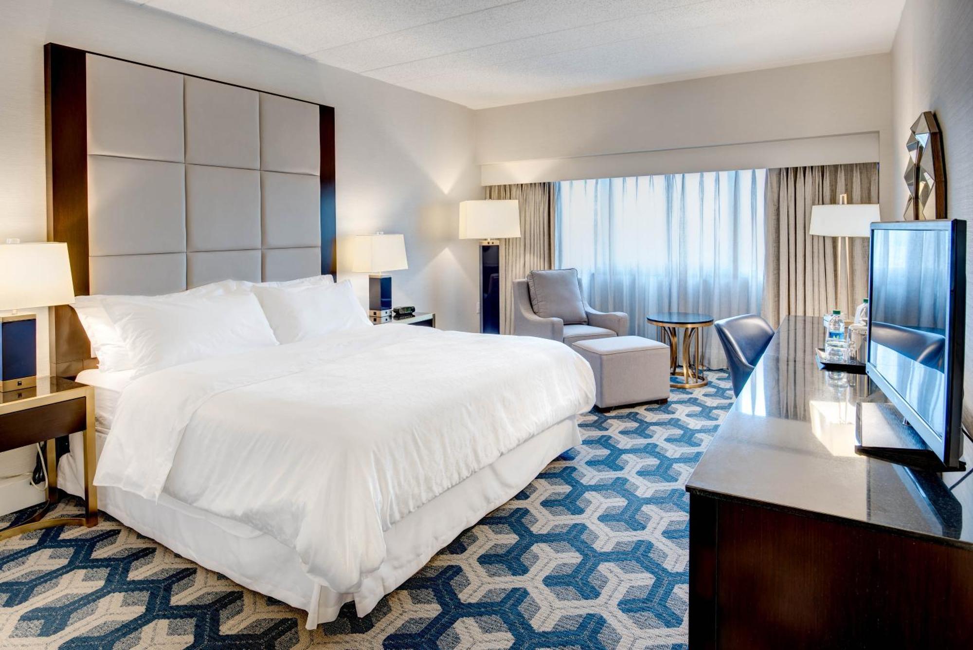 Sheraton Eatontown Hotel Eksteriør bilde