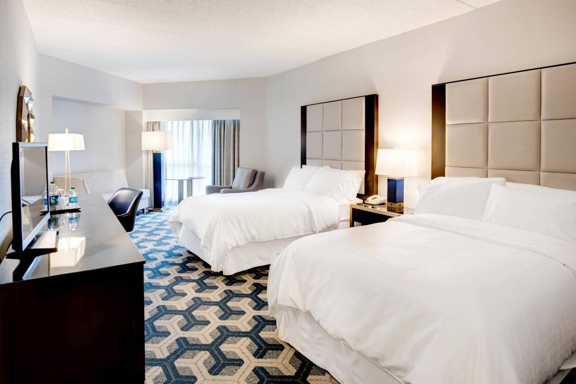 Sheraton Eatontown Hotel Eksteriør bilde