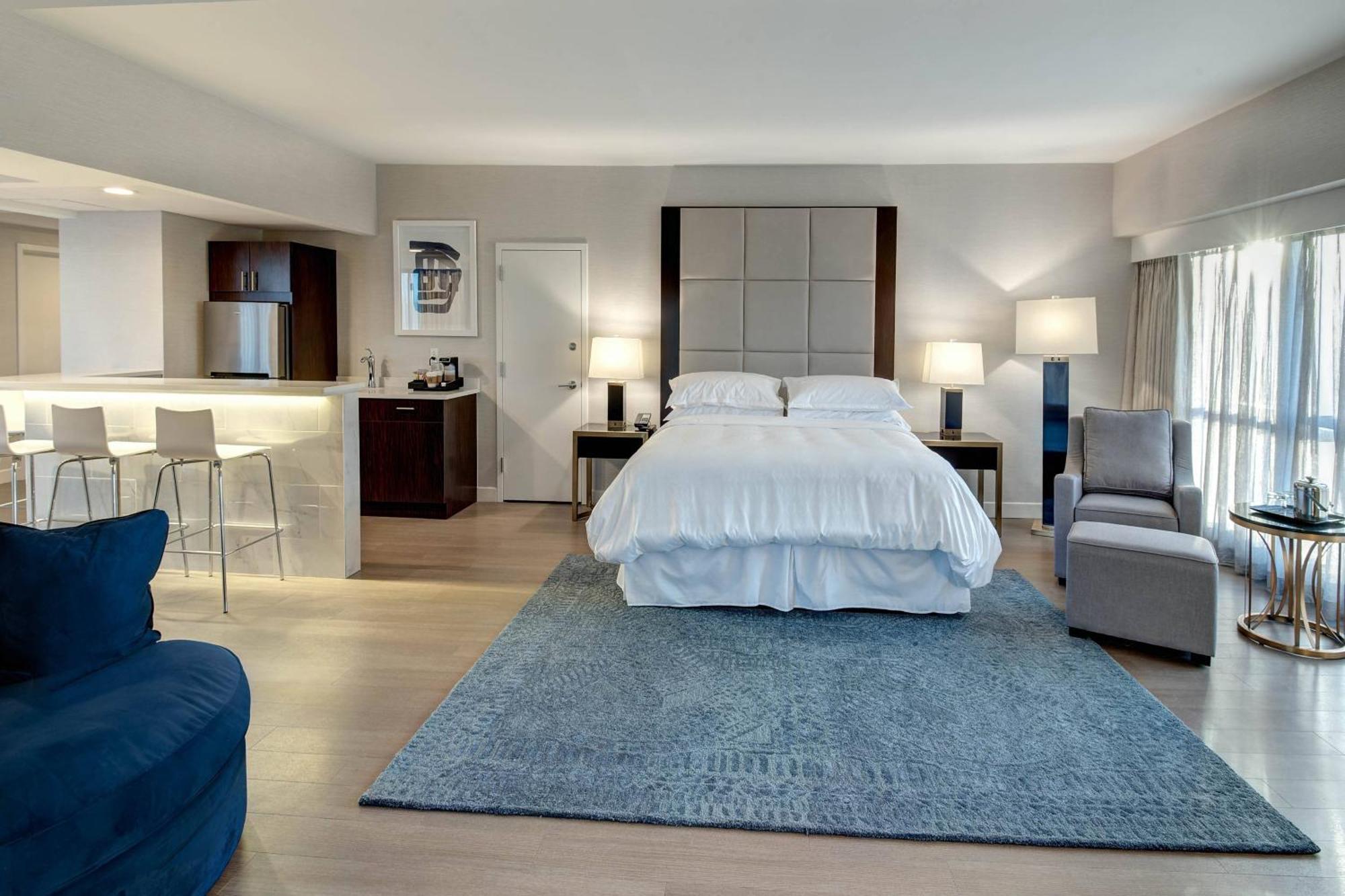 Sheraton Eatontown Hotel Eksteriør bilde