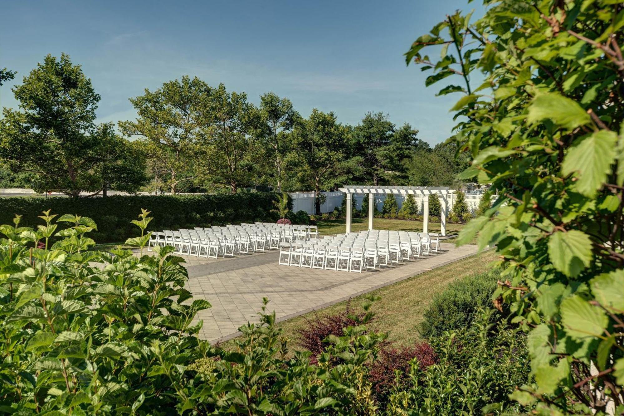 Sheraton Eatontown Hotel Eksteriør bilde