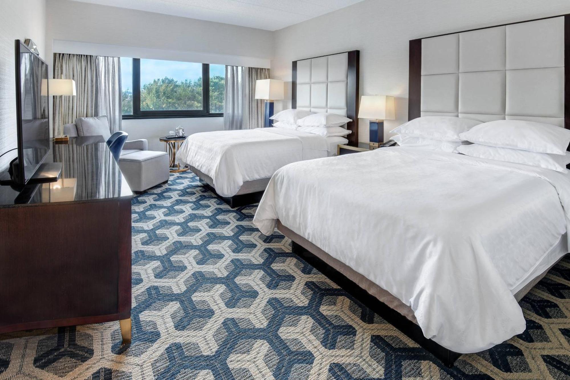 Sheraton Eatontown Hotel Eksteriør bilde