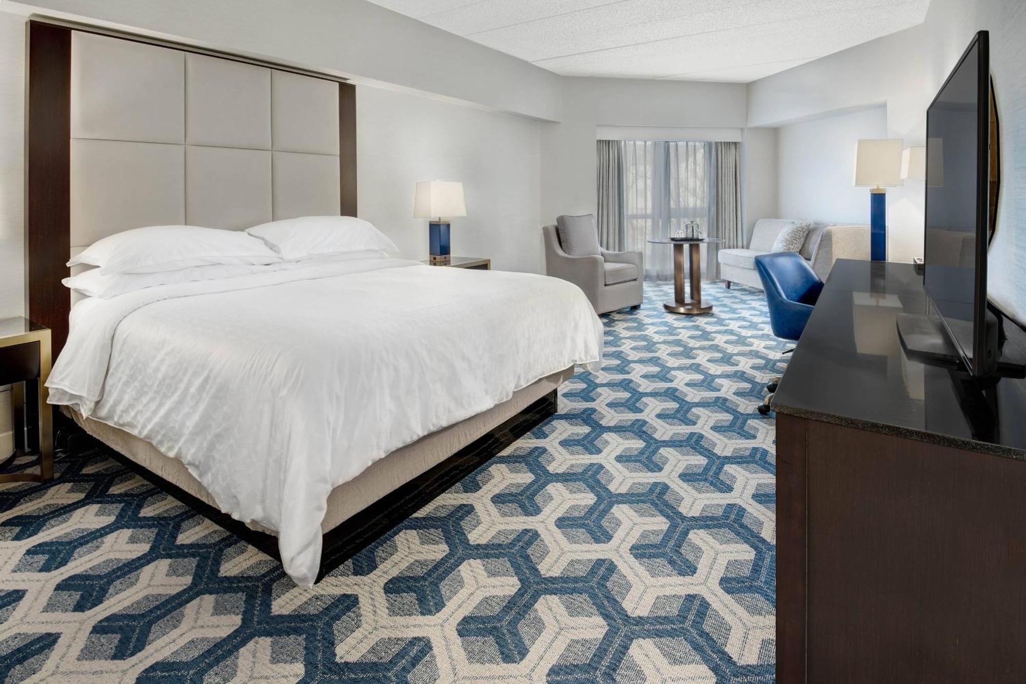 Sheraton Eatontown Hotel Eksteriør bilde