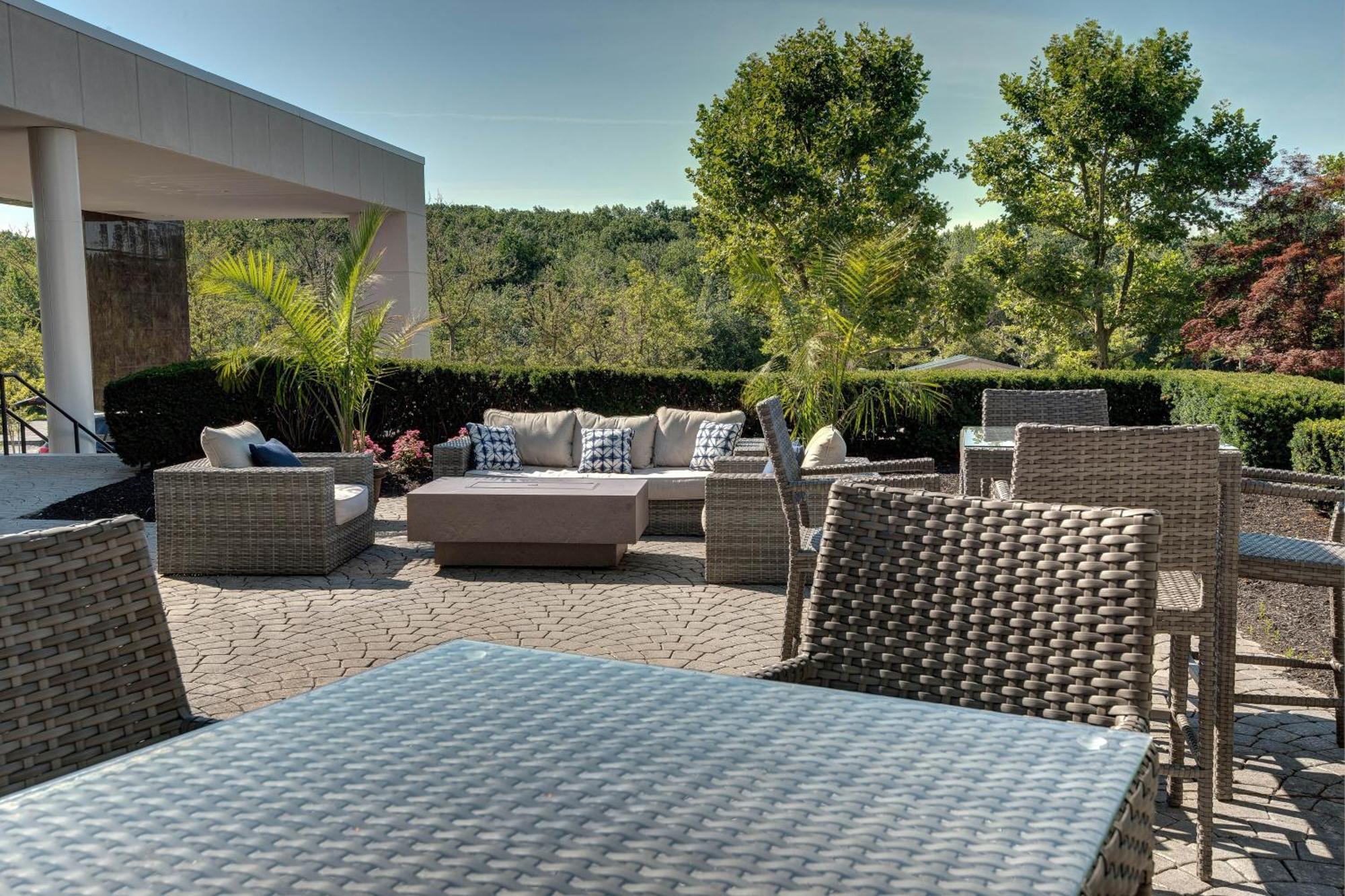 Sheraton Eatontown Hotel Eksteriør bilde