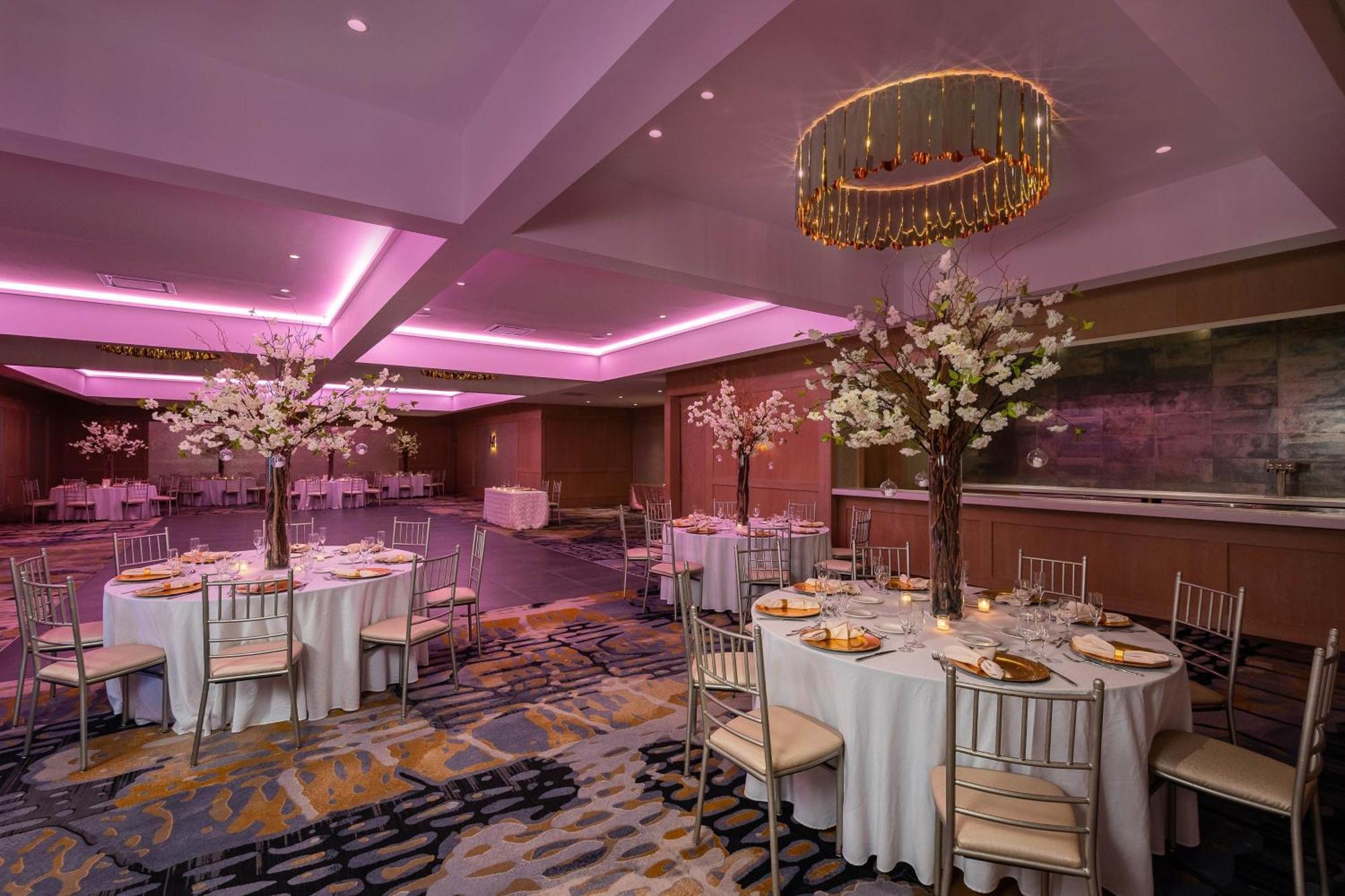 Sheraton Eatontown Hotel Eksteriør bilde